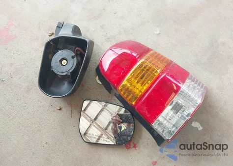 2003 Ford Escape Xlt из США, поврежденный, VIN 1FMCU93183KD46408